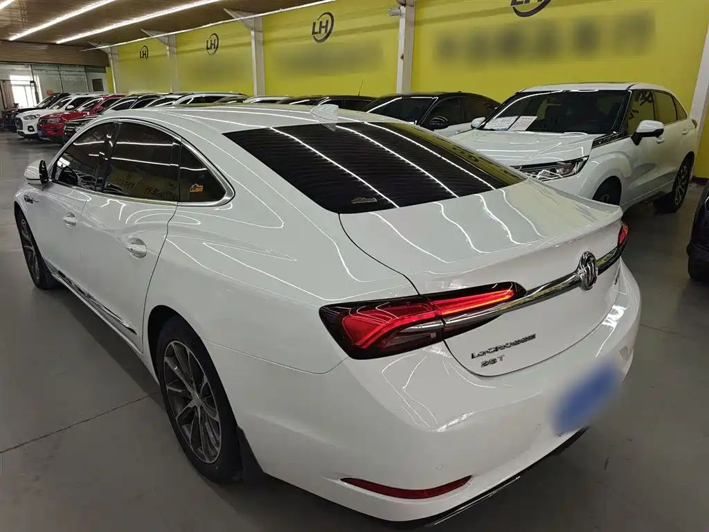 Buick LaCrosse 2019 28T Luxury Edition фото 5