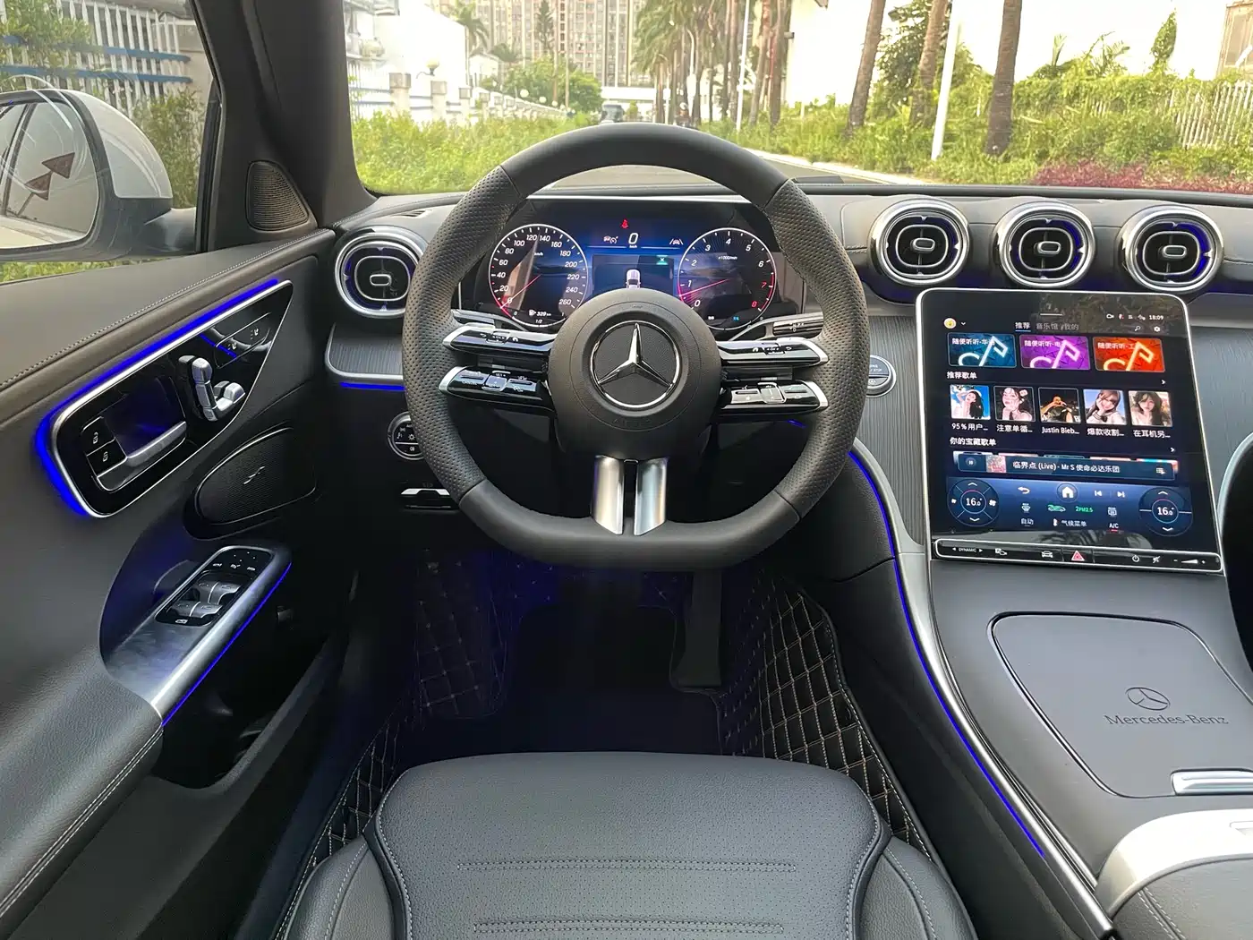 Mercedes-Benz C-Class 2025 Facelift C 260 L Sport Edition фото 14