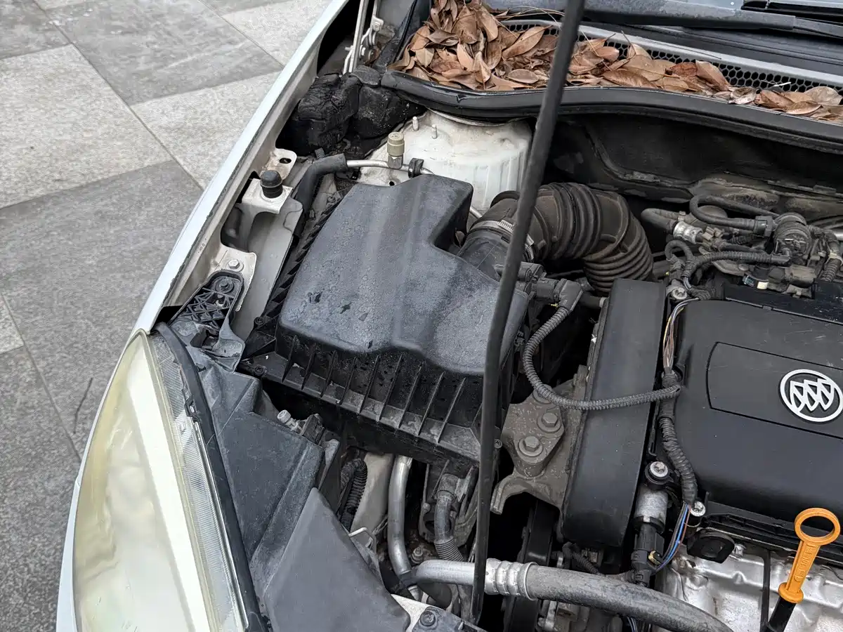 Фото 23 - Buick Excelle