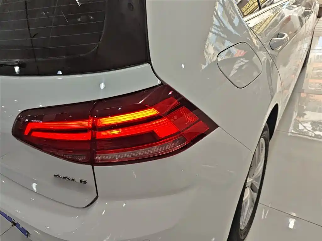 Volkswagen Golf 2019 280TSI DSG Comfort (China V) фото 24