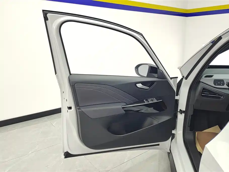 Volkswagen ID.3 2025 Smart Outstanding Edition фото 7