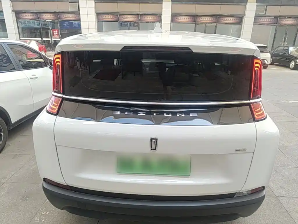 Besturn Bestune NAT 2024 2023 PRO Comfort Travel Battery Swap Edition 401km