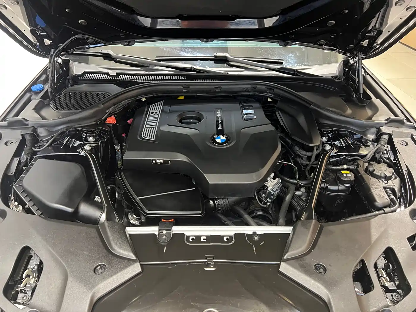 BMW 5 Series 2018 Facelift 530Li Exclusive M Sport Package фото 10