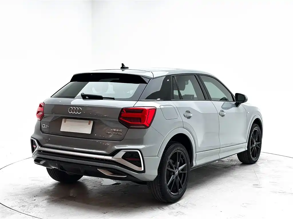 Audi Q2L 2022 35 TFSI Progressive Dynamic фото 6