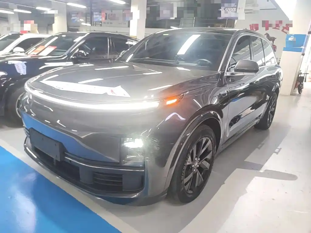 Li Auto L8 2023