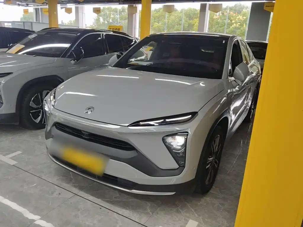 Фото 1 - NIO EC6