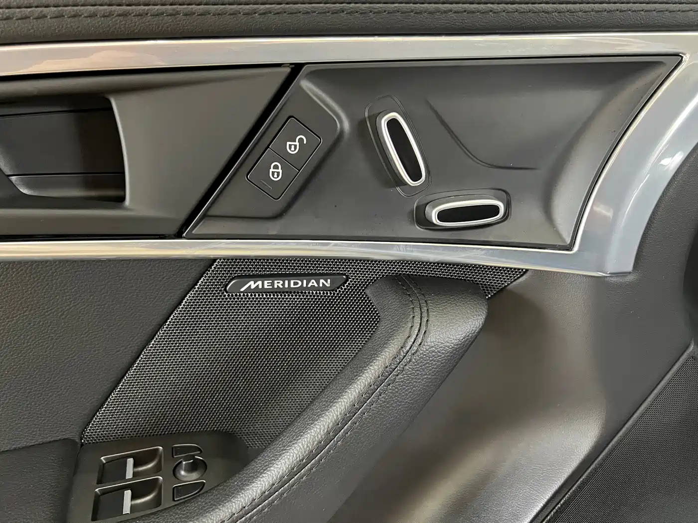 Jaguar F-TYPE 2019 2018 3.0 SC Coupe