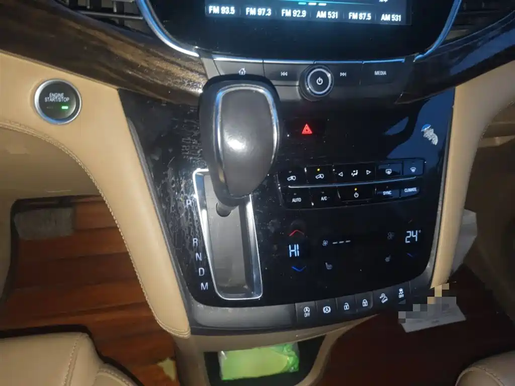 Buick GL8 2017 ES 28T Luxury China V фото 7