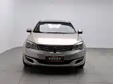 Фото 3 - Roewe 350