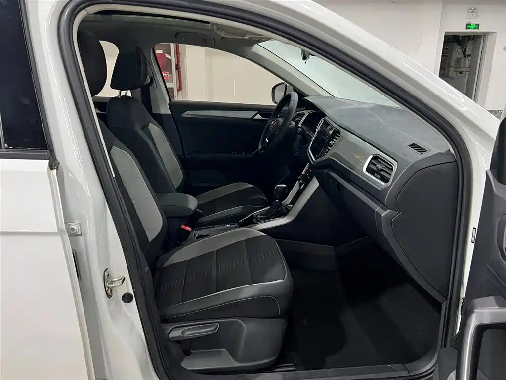 Volkswagen T-ROC 2022 280TSI DSG 2WD Elite PLUS фото 17