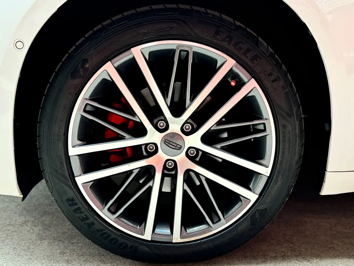 GEELY AUTOMOBILE XINGRUI