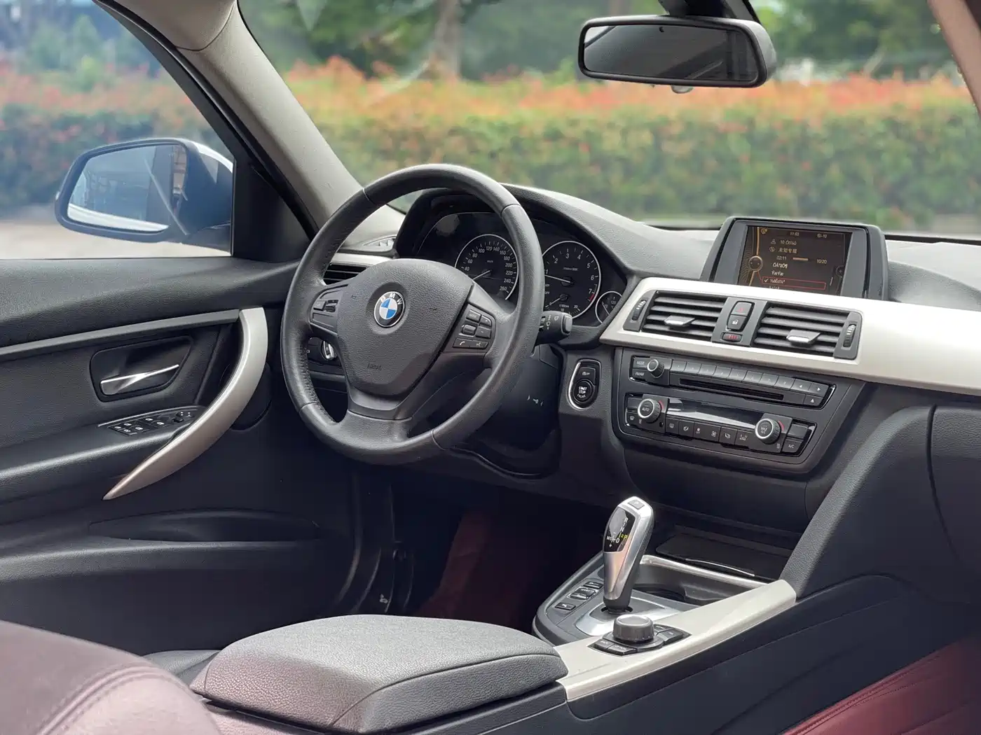 BMW 3 Series 2014 320Li Fashion фото 7