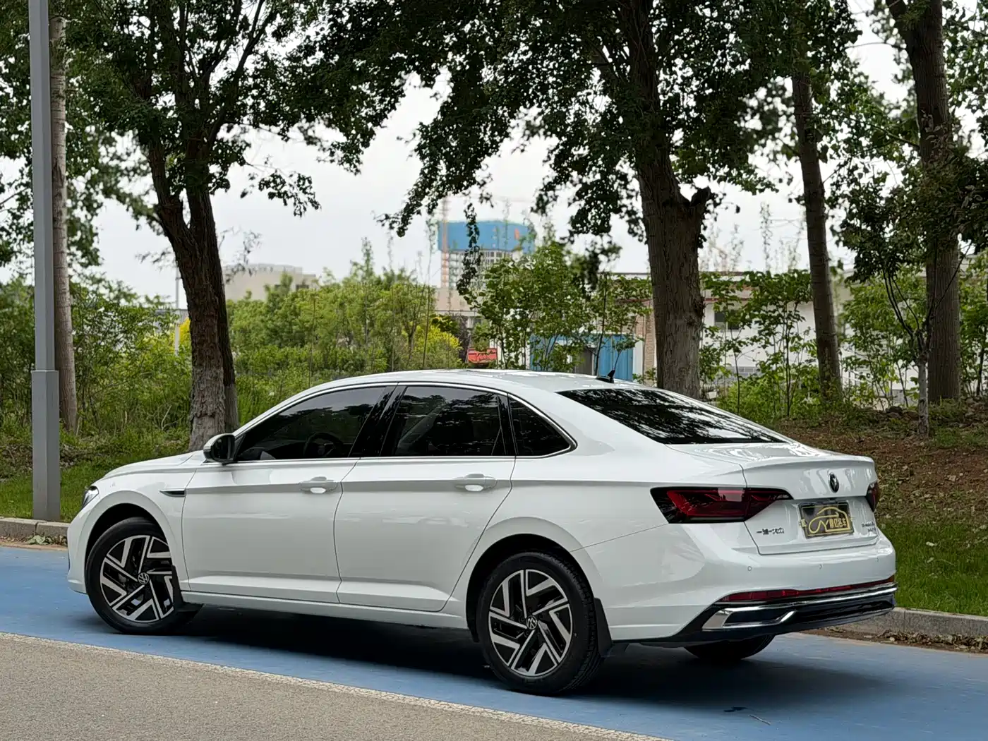 Volkswagen Sagitar 2023 300TSI DSG Surpassing Edition фото 4