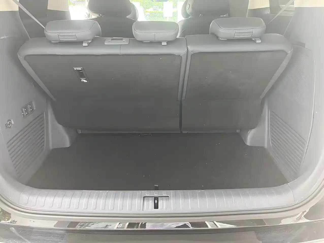 Voyah Auto Voyah Dreamer 2025 Model PHEV Basic Version фото 17
