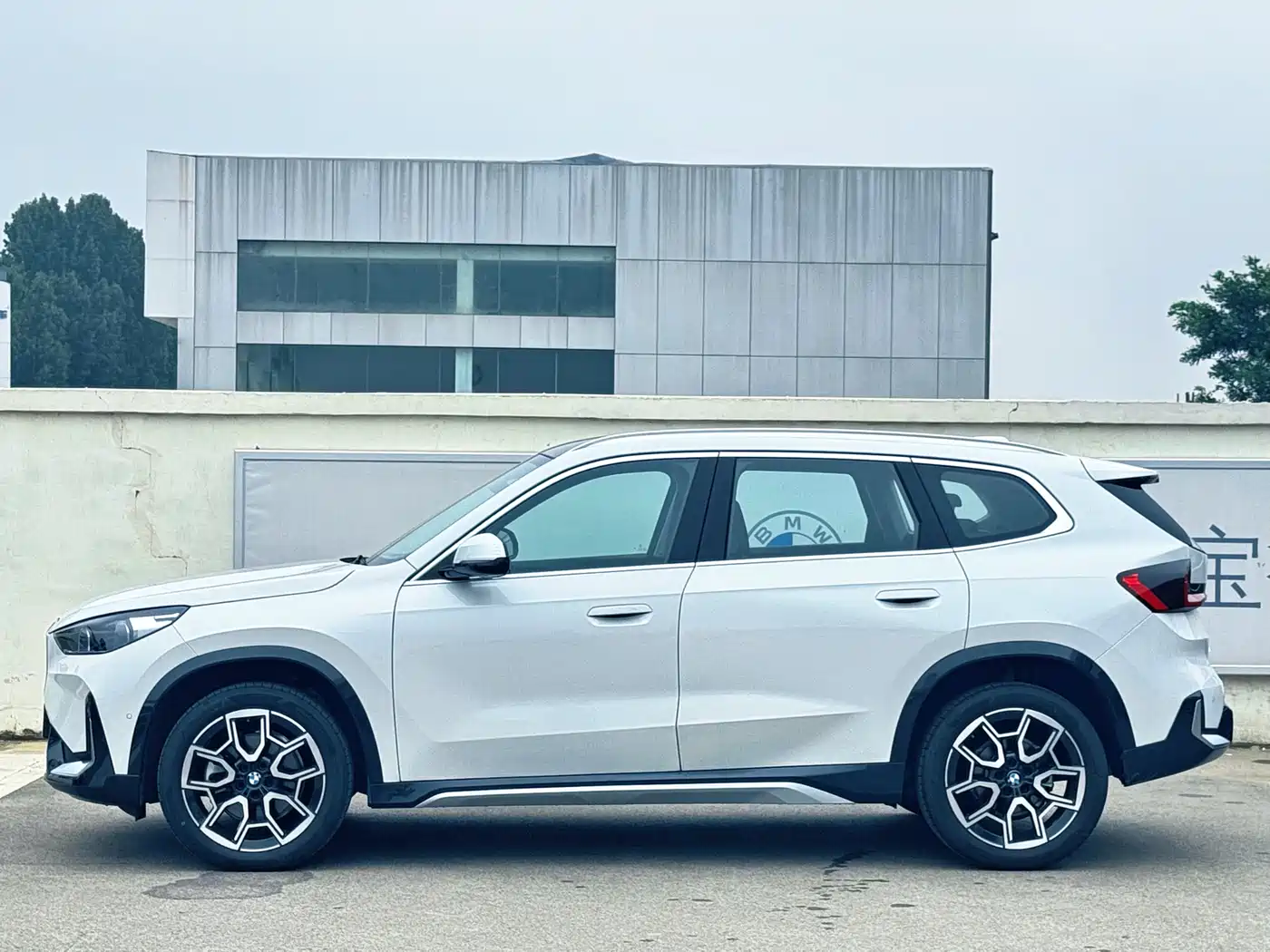 BMW X1 2025 sDrive25Li X Design Package фото 3