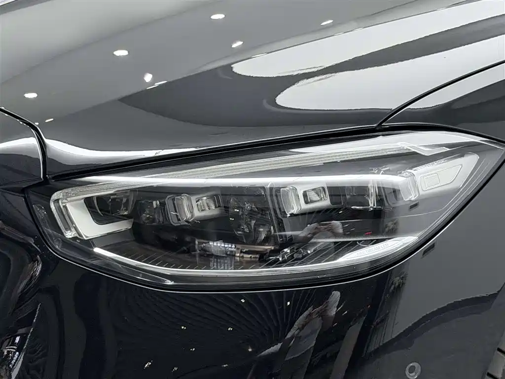 Mercedes-Benz Maybach S-Class 2025 Model S 480 4MATIC фото 9