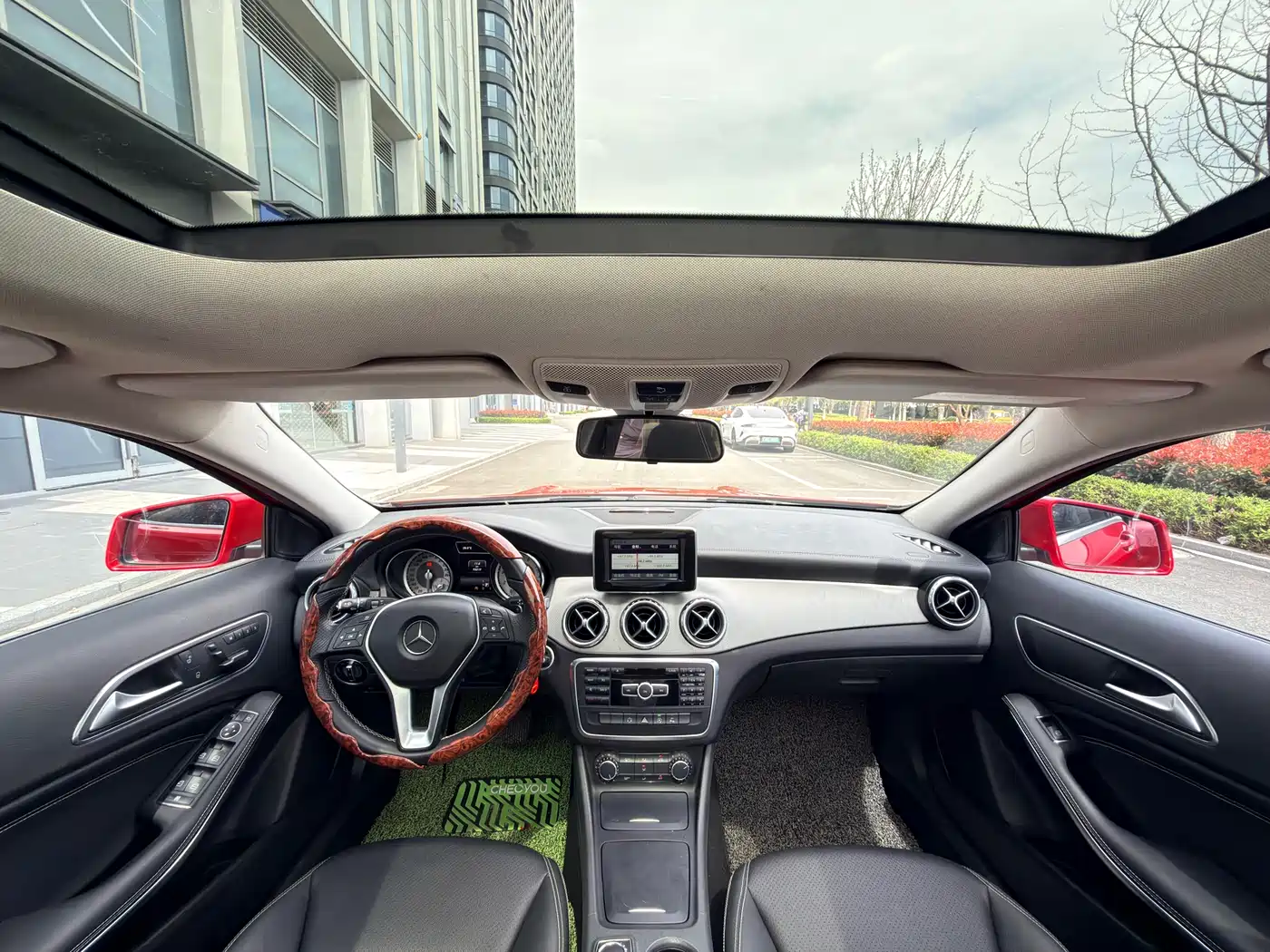 Mercedes-Benz GLA 2015 GLA 200 Fashion фото 6
