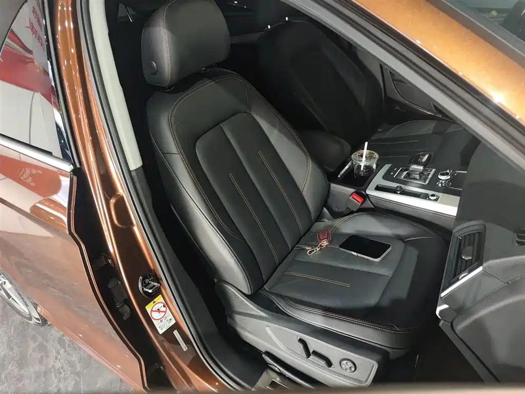 Audi Q5L 2018 40 TFSI Prestige Fashion (China V) фото 25