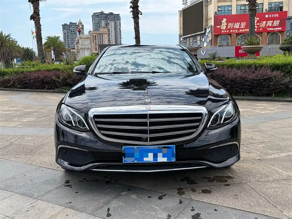 Mercedes-Benz E-Class 2016 E 300 L Fashion Type фото 2