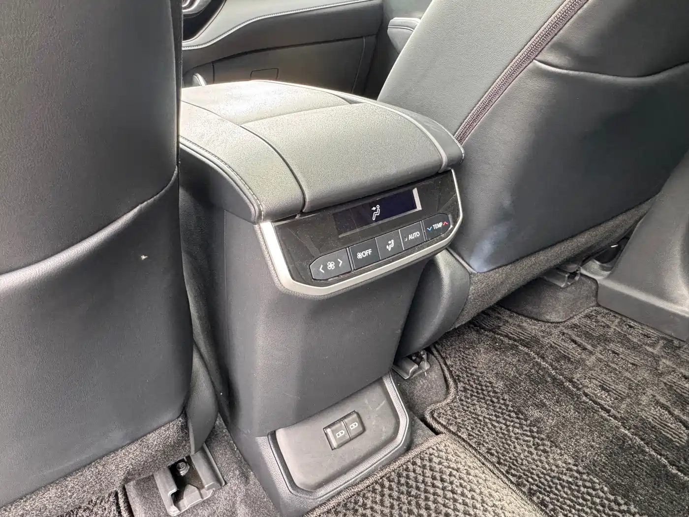 Toyota Crown Kluger 2024 2024 2.5L HEV 4WD Premium Edition