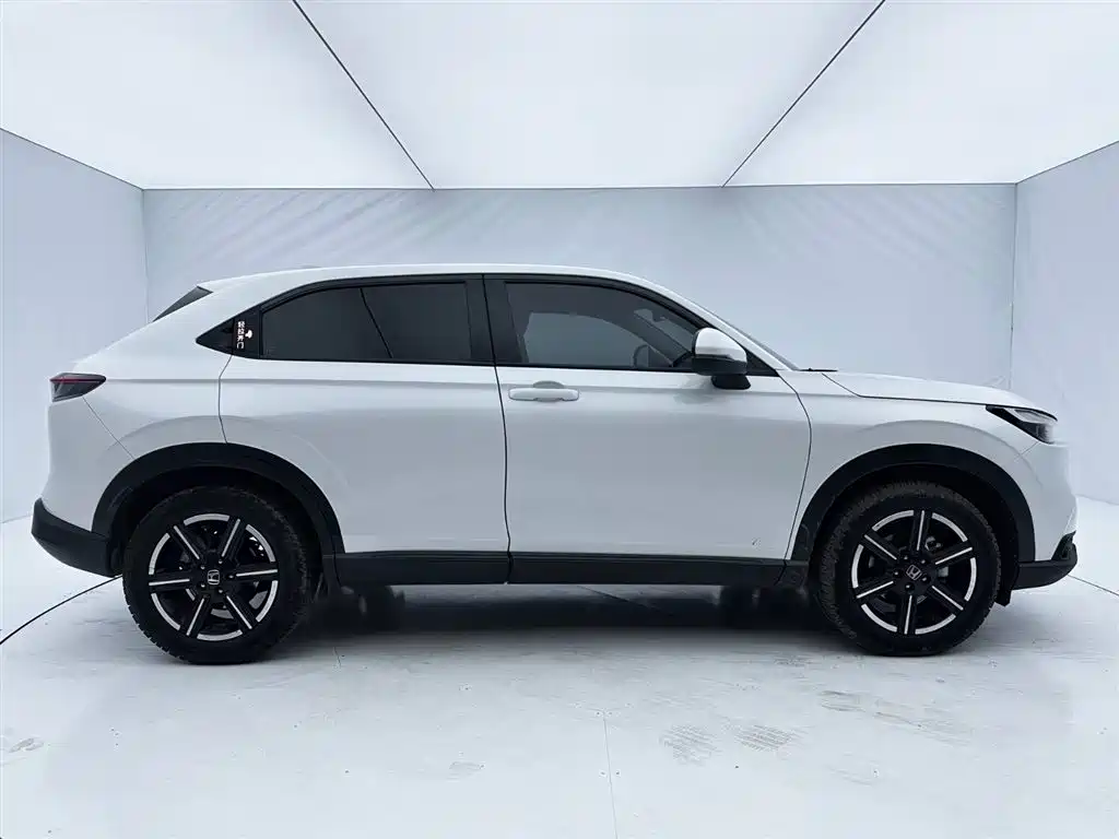 Honda Vezel 2024 2023 1.5L CVT Pioneer Edition