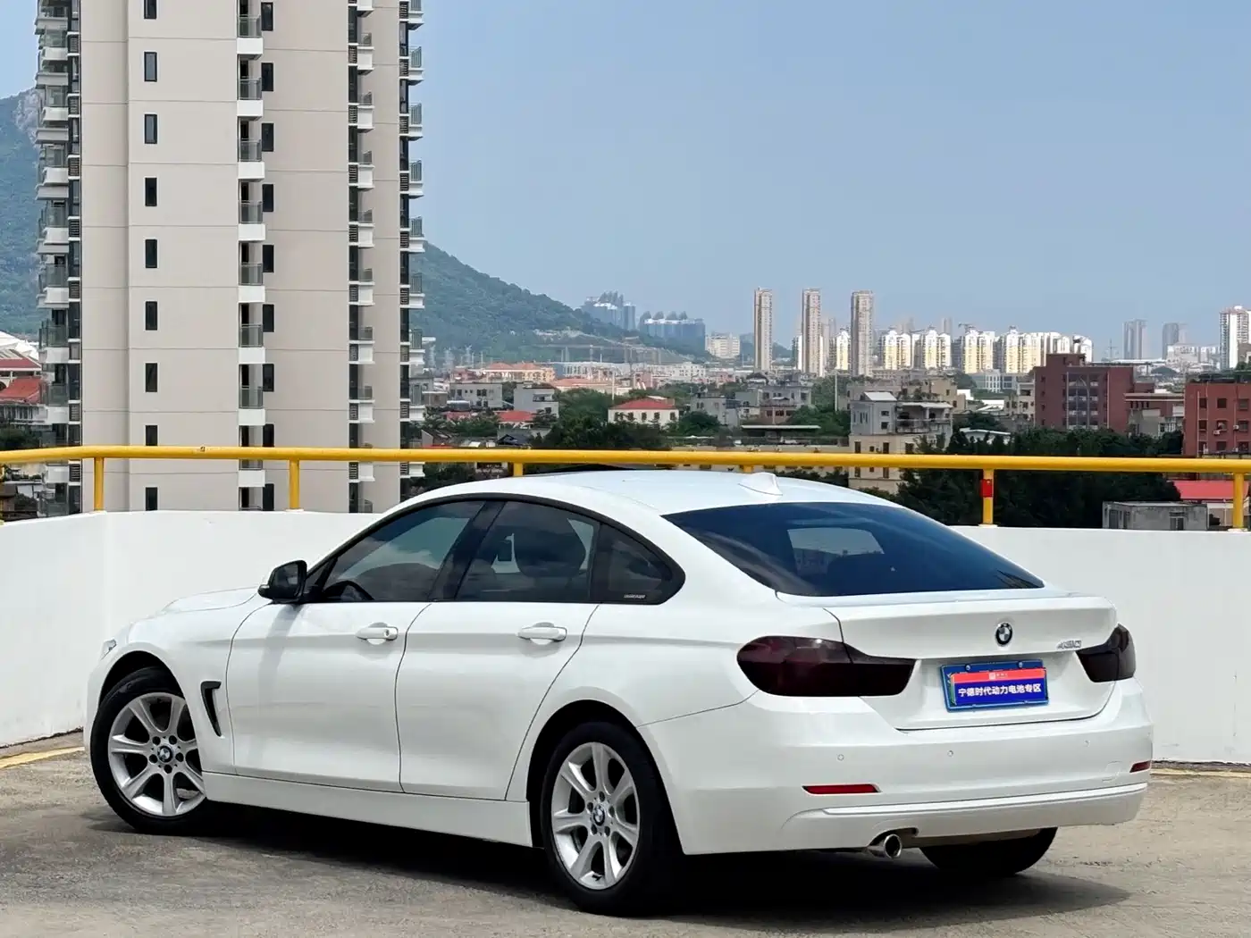 BMW 4 Series 2014 420i Gran Coupe Fashion Edition фото 12