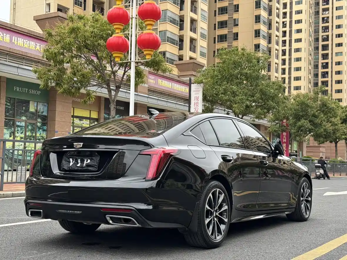 CADILLAC CT5