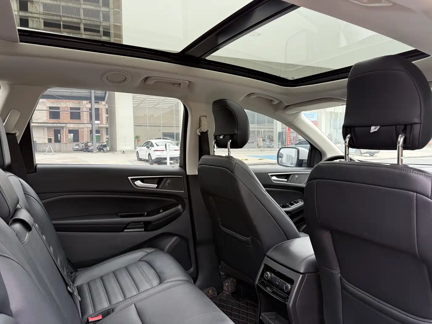 Ford Edge 2020 2020 EcoBoost 245 2WD Platinum 7-Seater