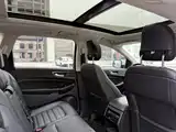 Фото 18 - Ford Edge