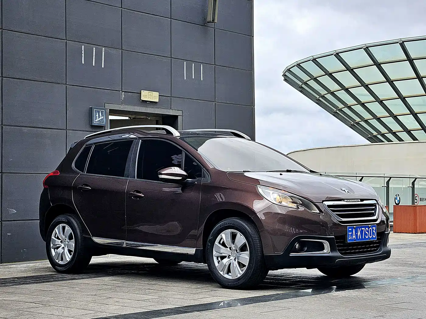 Peugeot 2008 2015 2014 1.6L Automatic Fashion Edition
