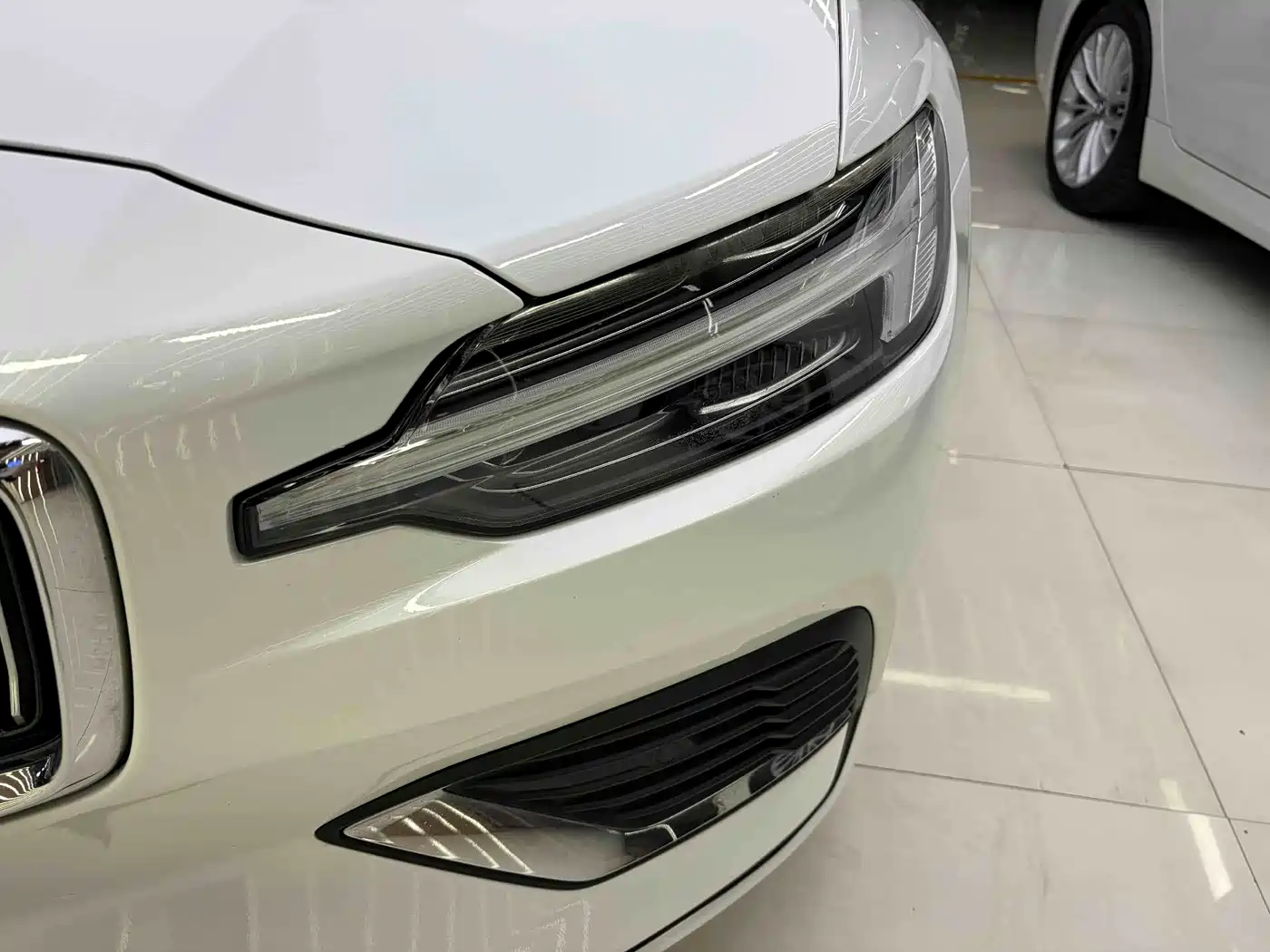 Volvo S60 Plug-in Hybrid 2020 2021 T8 Twin Engine AWD Inscription Luxury Edition