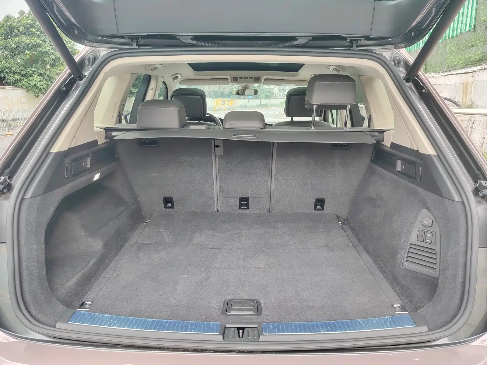 Фото 17 - Volkswagen Touareg