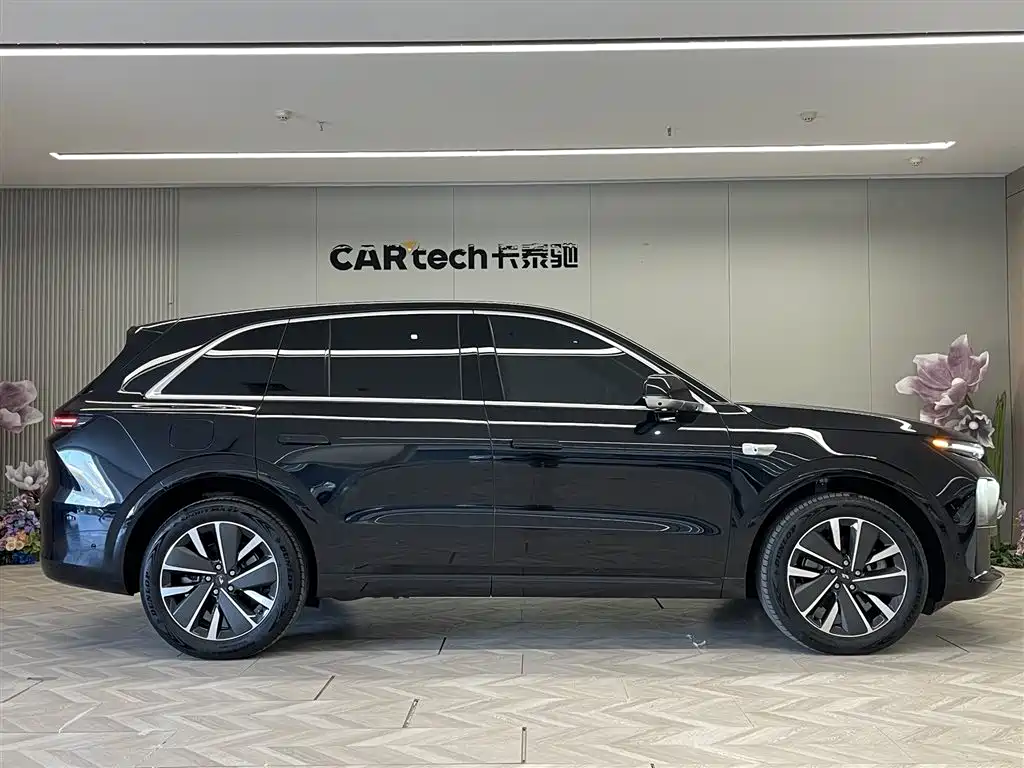 Li Auto IDEAL L6