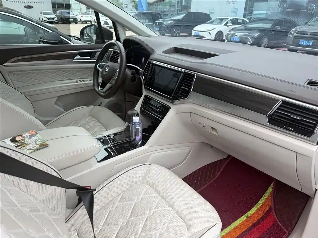 Volkswagen Viloran 2020 380TSI Flagship Edition фото 6