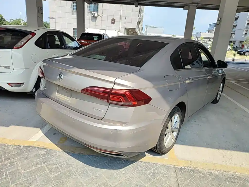 Фото 7 - Volkswagen Bora