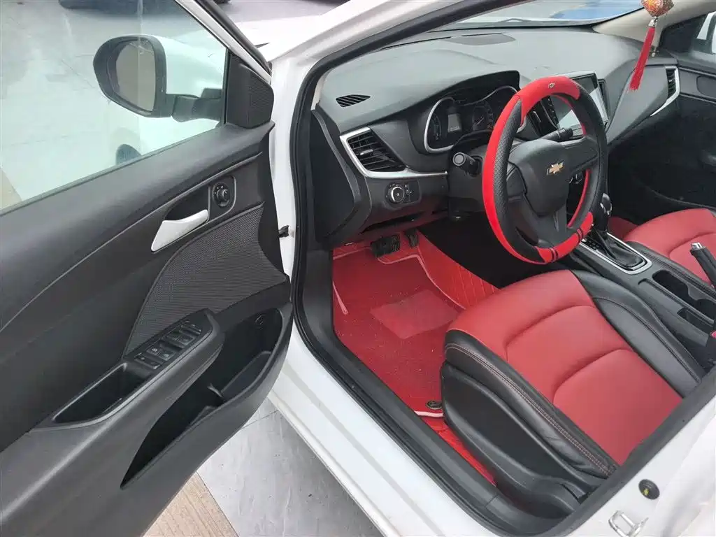 Chevrolet Cavalier 2019 320 Auto Sunroof Enjoyment Edition фото 16