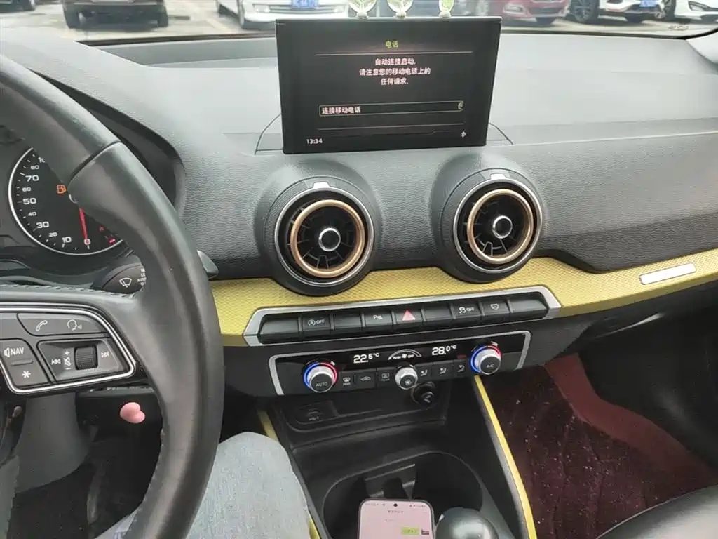 Audi Q2L 2018 35 TFSI Fashion Dynamic China VI фото 13