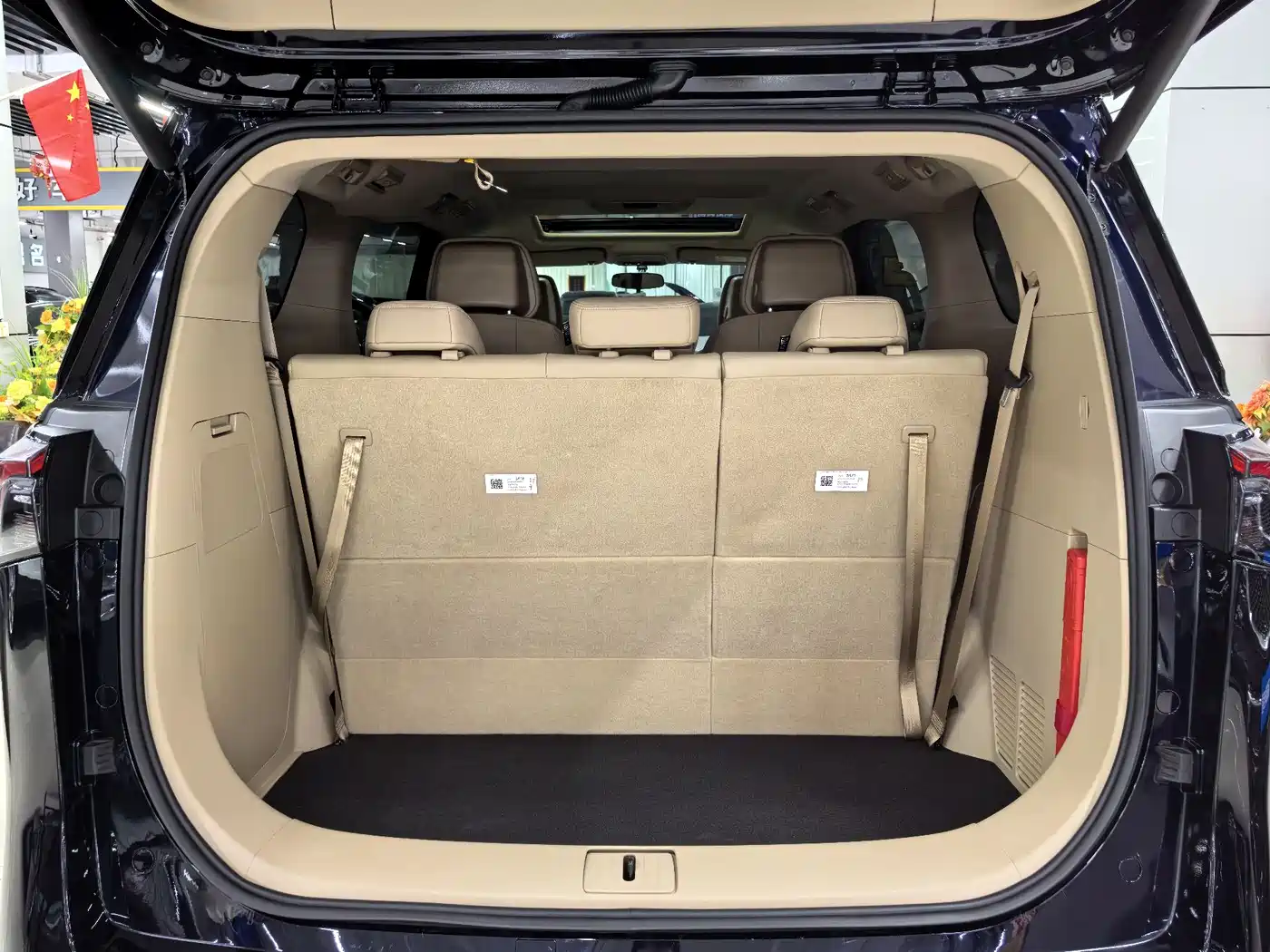 Buick GL8 2025 Land Business Class First Edition фото 17