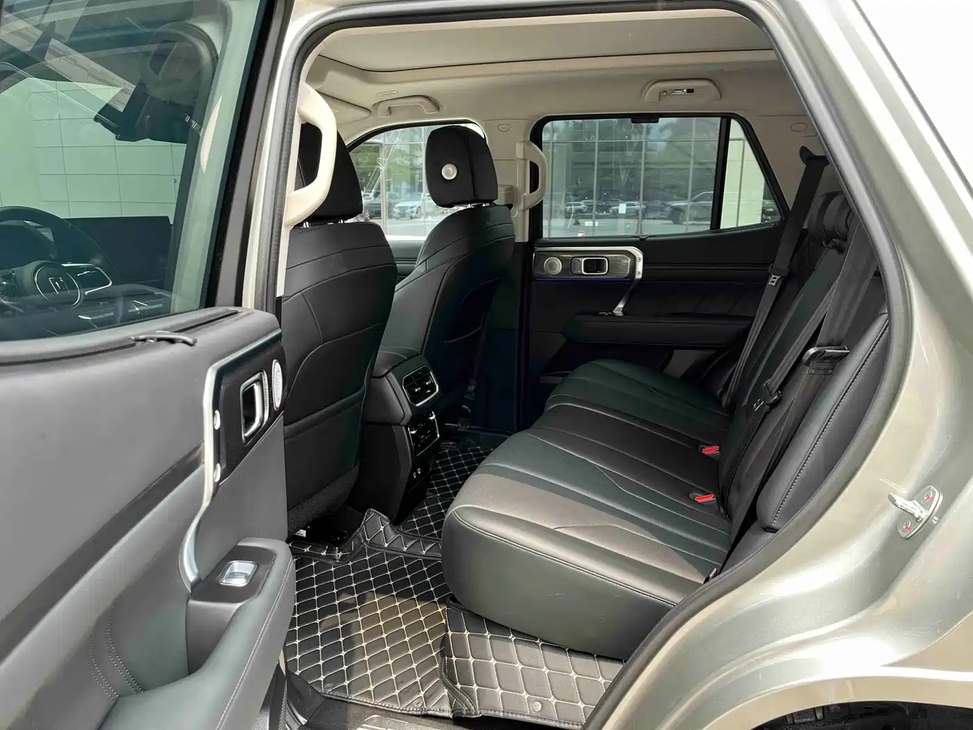 TANK TANK 400 NEW ENERGY