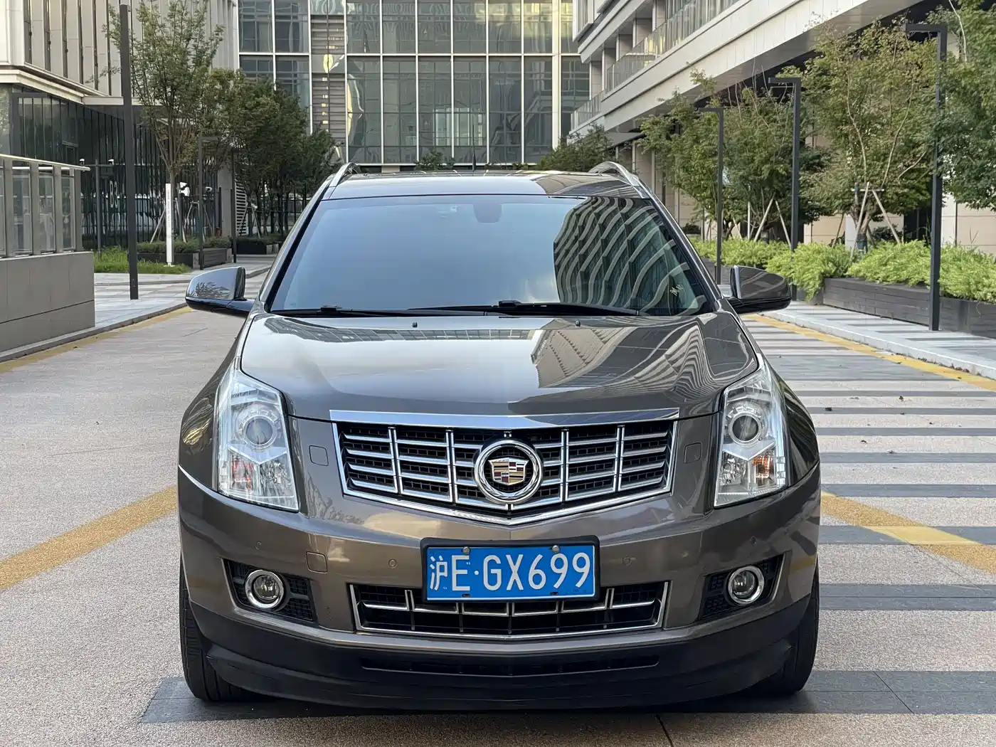 Фото 2 - Cadillac SRX