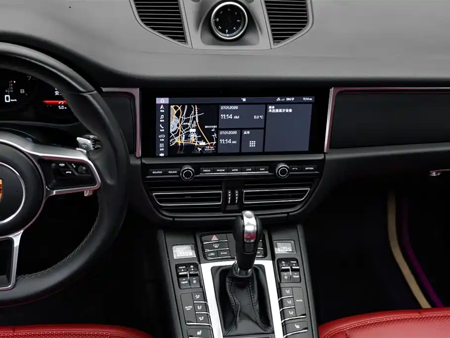 Porsche Macan 2018 Macan 2.0T фото 11