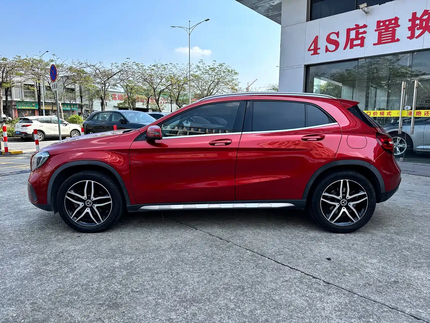 Mercedes-Benz GLA 2018 GLA 200 Fashion фото 7