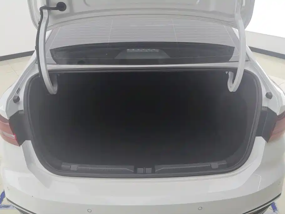 Volkswagen Lavida, миниатюра 4