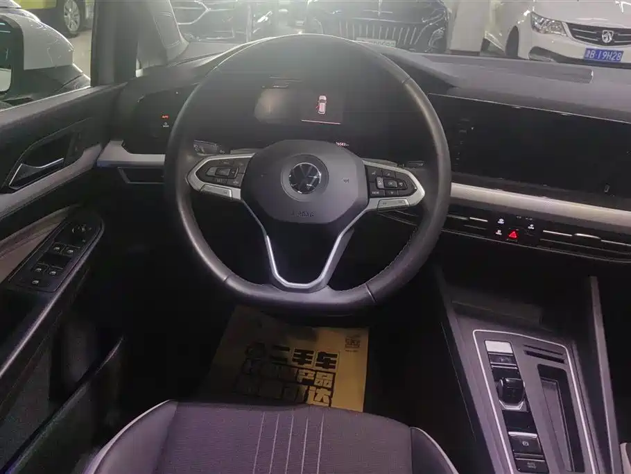 Volkswagen Golf 2021 280TSI DSG Pro фото 15