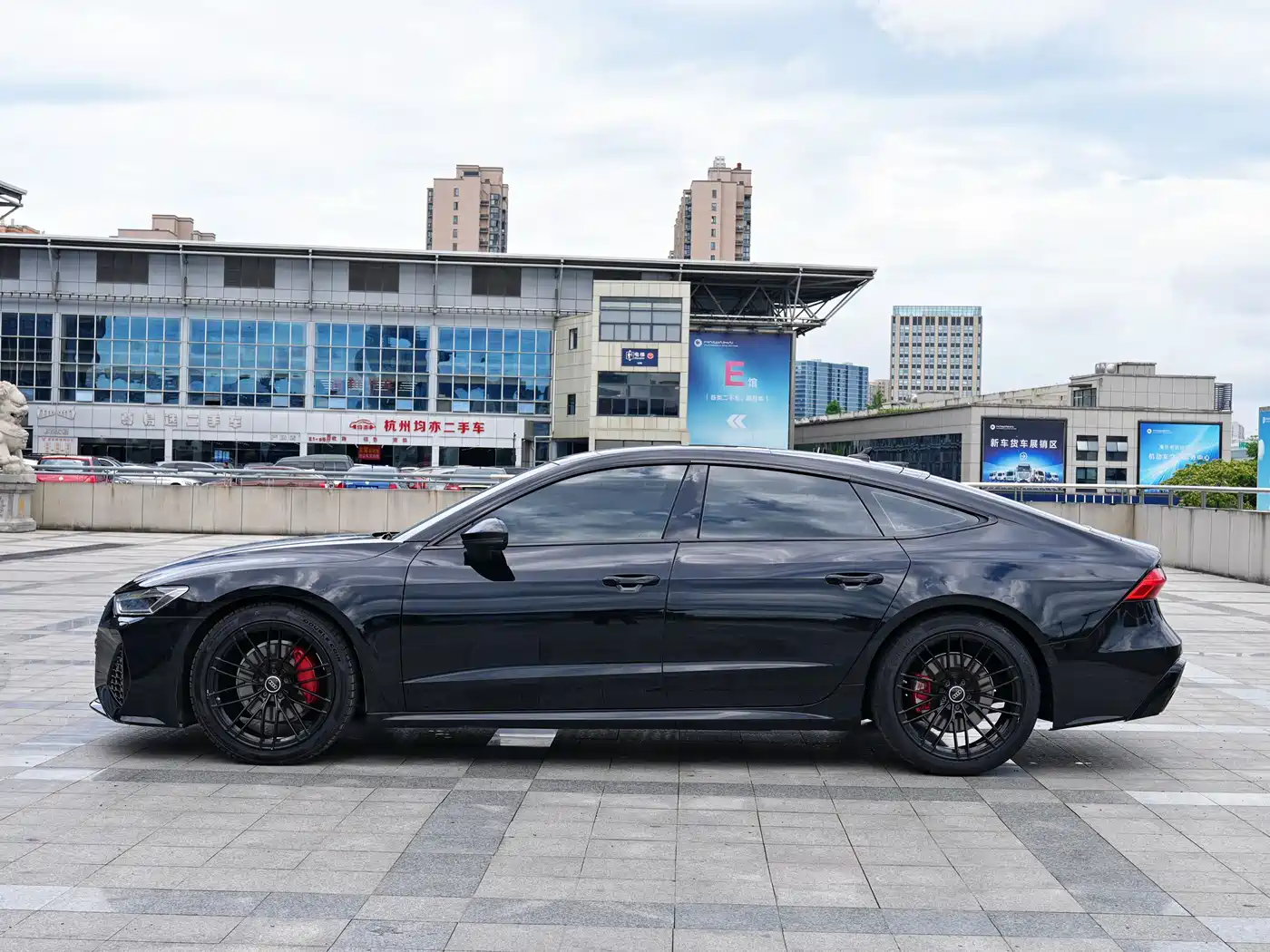 Audi A7 2023 Model 45 TFSI Premium Selection Edition фото 7
