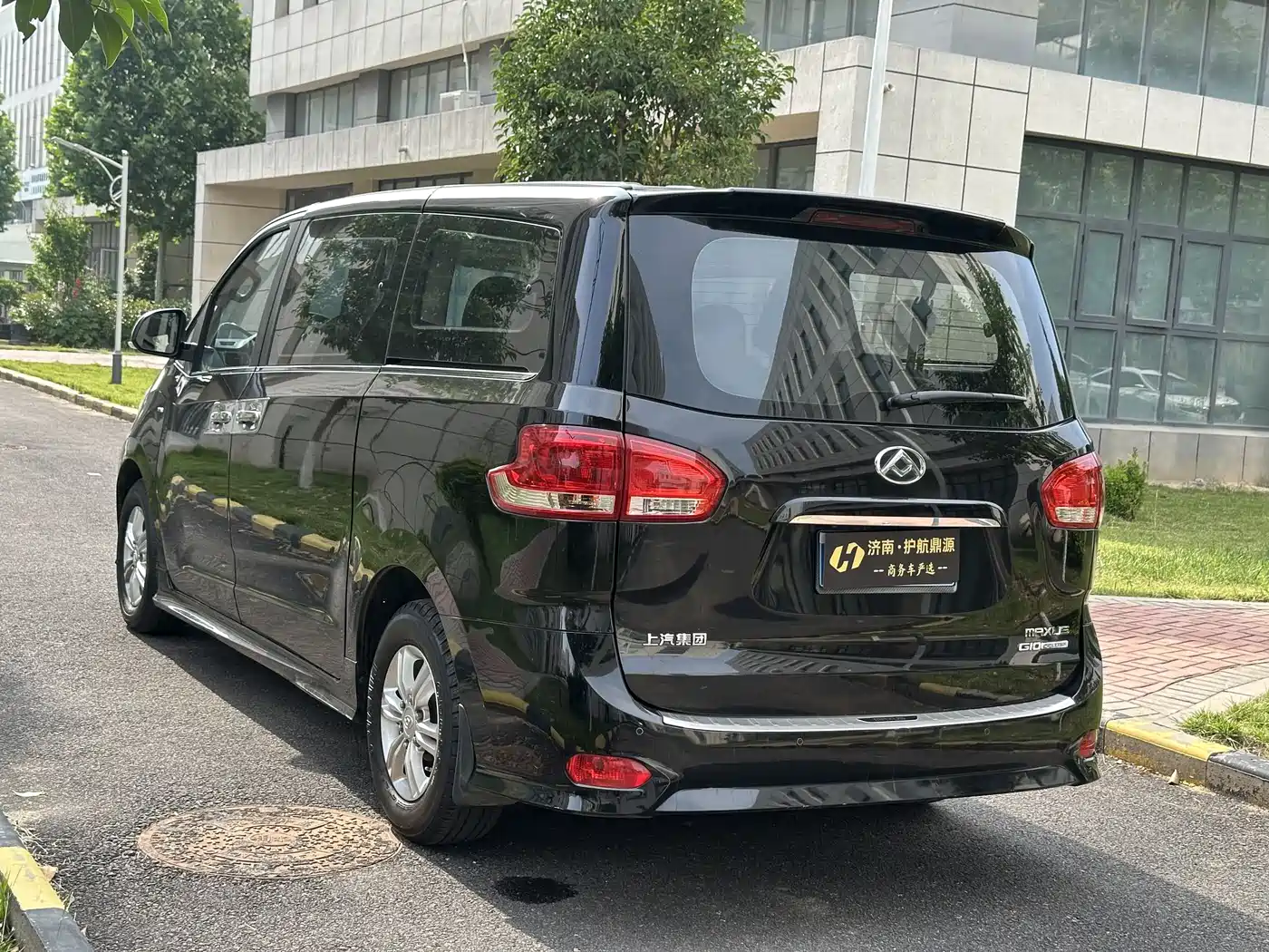 SAIC Maxus Maxus G10 2018 PLUS 2.0T Automatic Elite Edition фото 6