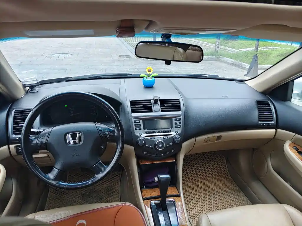 Honda Accord 2005 2005 Model 2.4L Heated