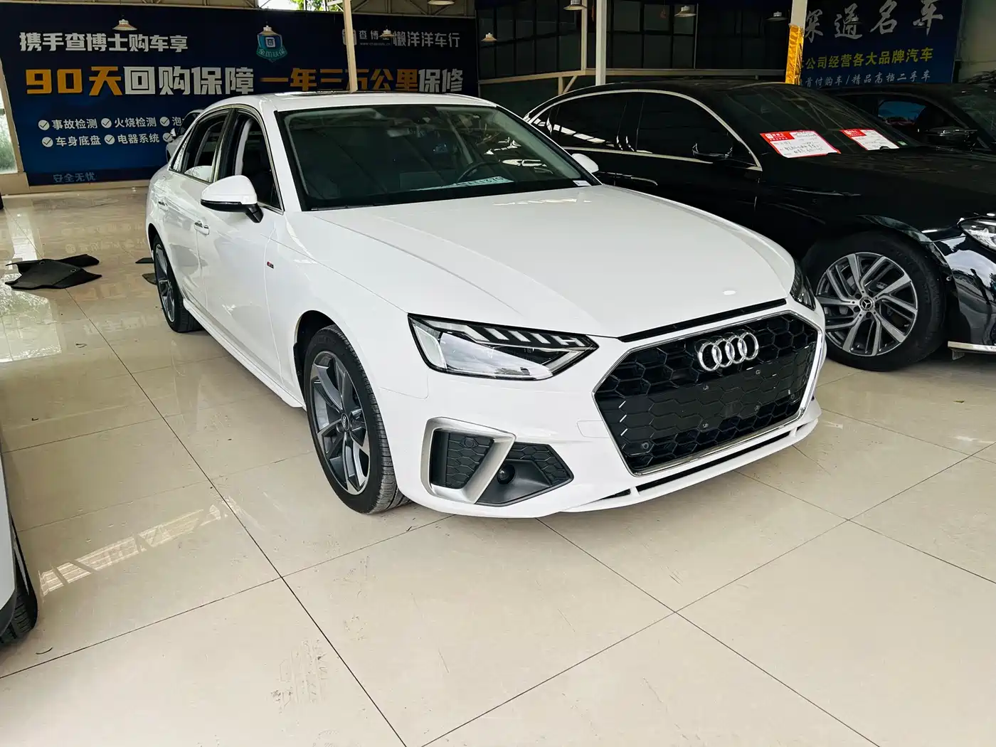 Audi A4L 2020 40 TFSI Fashion Dynamic Edition фото 3