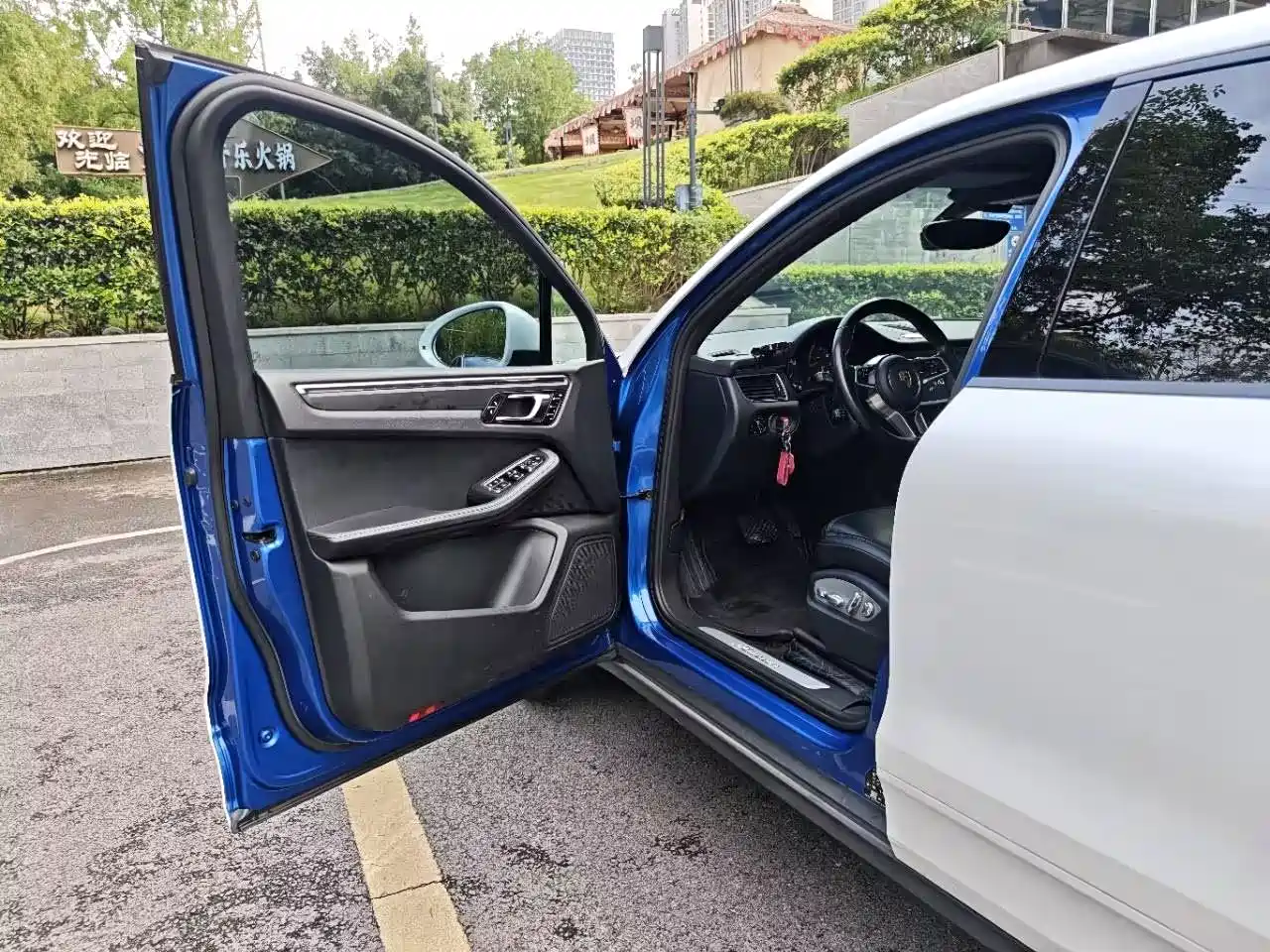 Porsche Macan 2016 Macan 2.0T фото 23