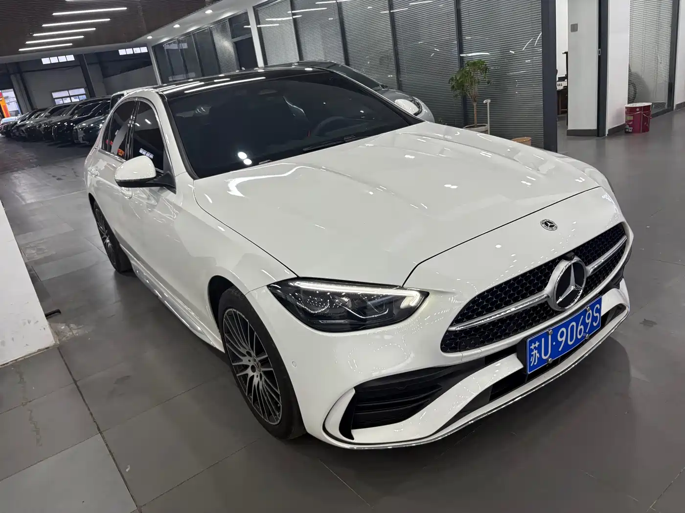 Mercedes-Benz C-Class 2025 C 260 L Sport Edition фото 4
